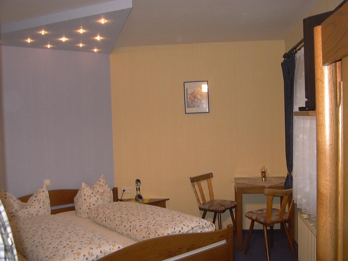 Hotel Gasthof Roessle Westerheim Exterior foto